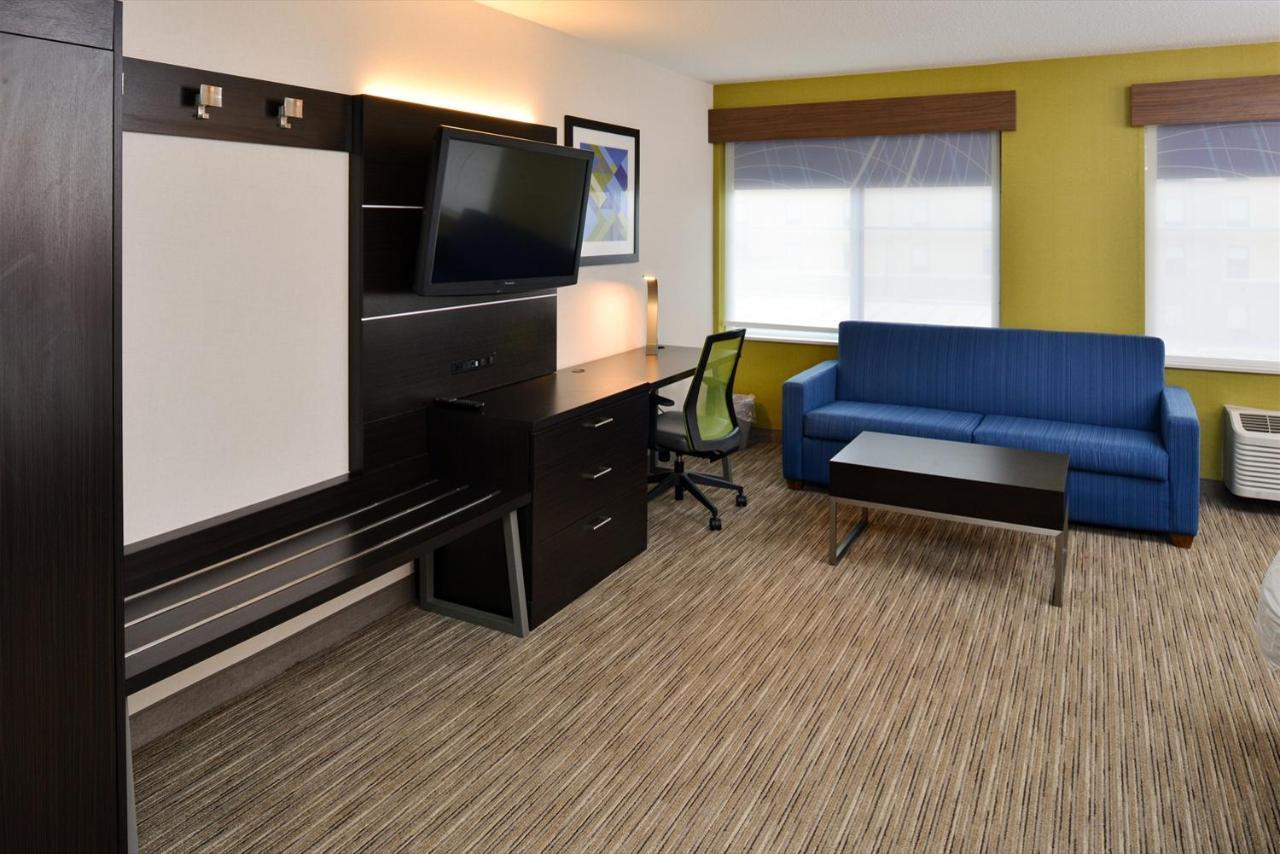 Holiday Inn Express Wixom By Ihg Exteriér fotografie