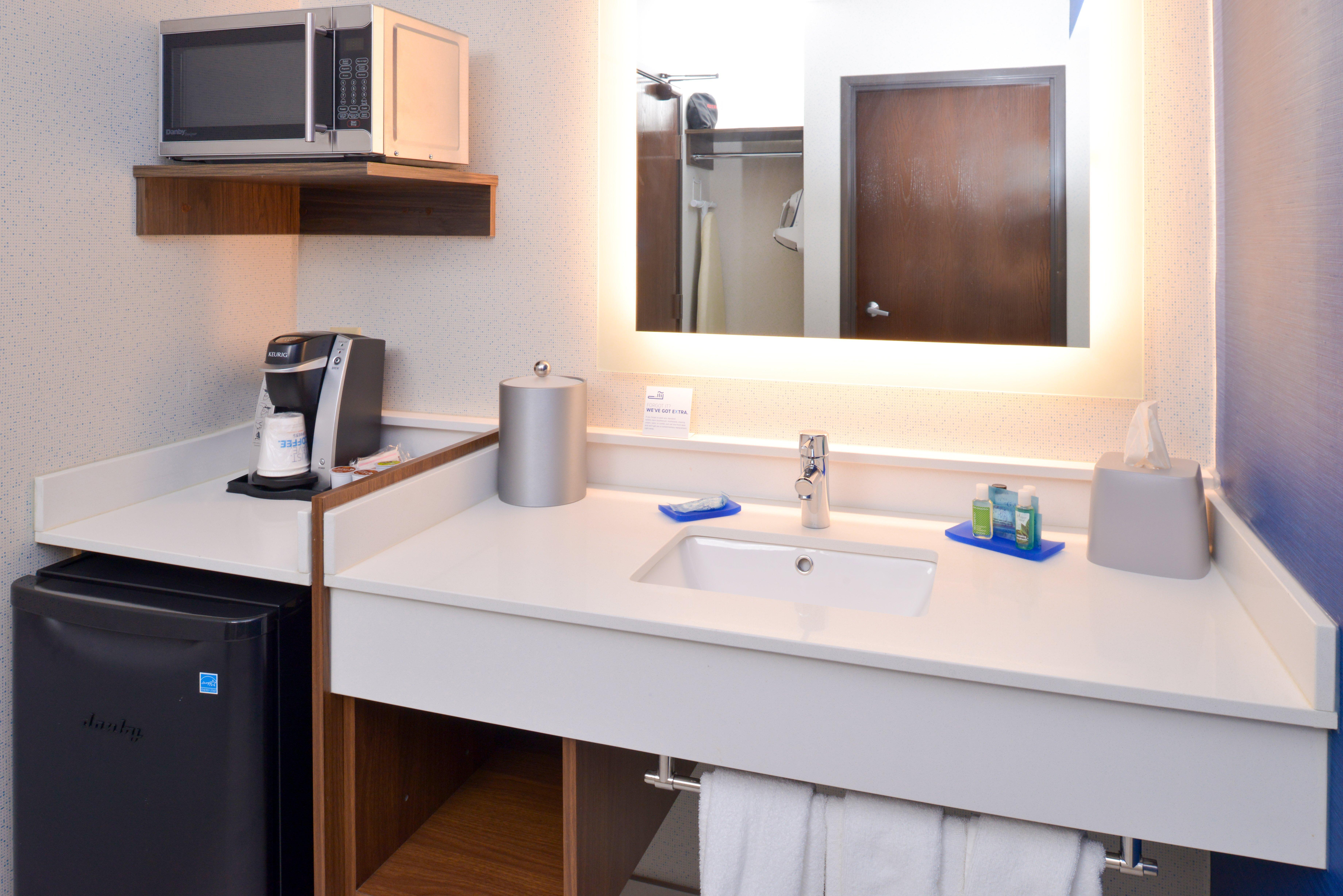 Holiday Inn Express Wixom By Ihg Exteriér fotografie
