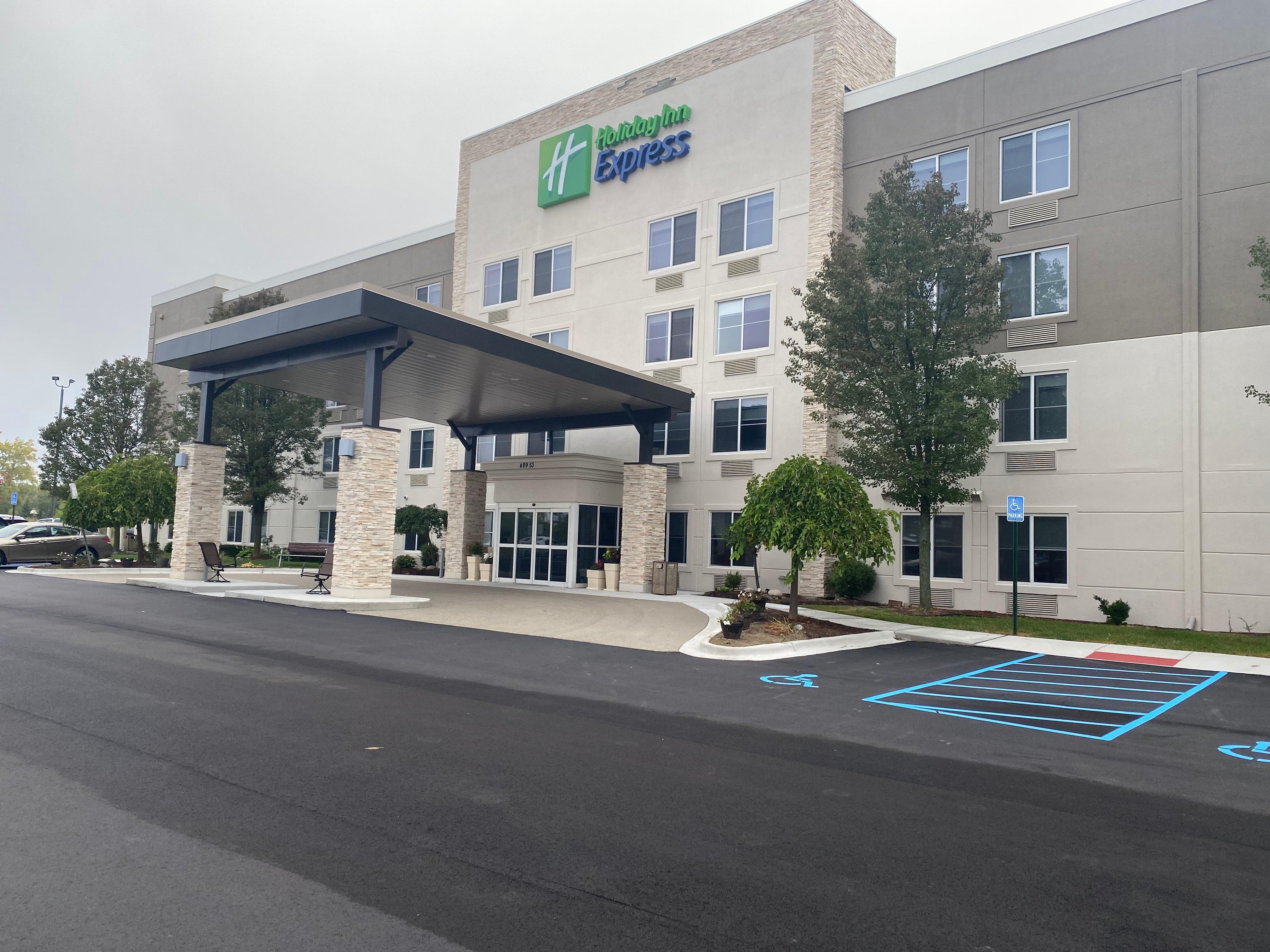 Holiday Inn Express Wixom By Ihg Exteriér fotografie