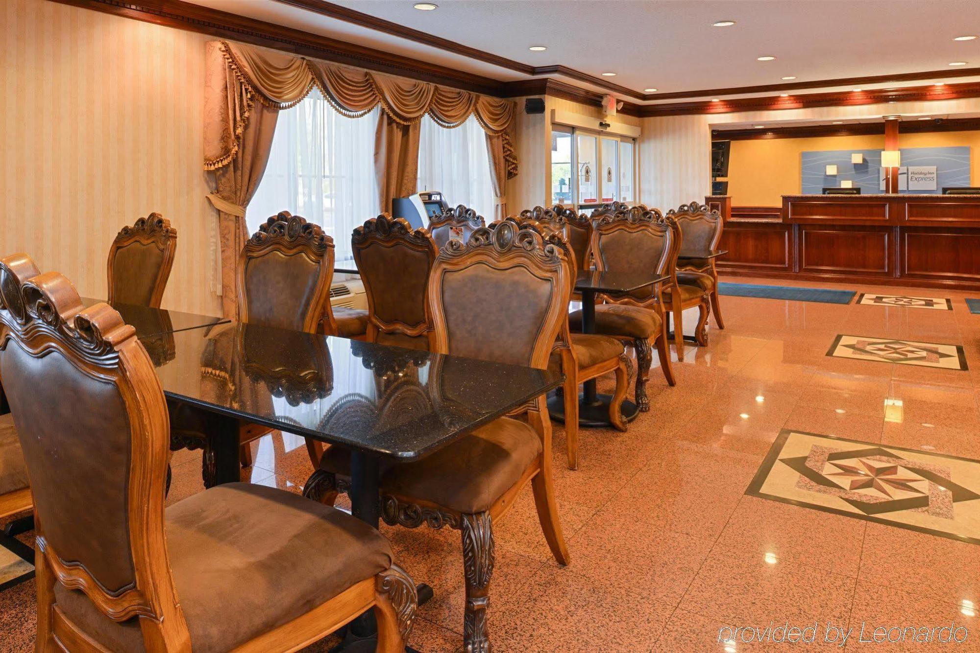 Holiday Inn Express Wixom By Ihg Exteriér fotografie