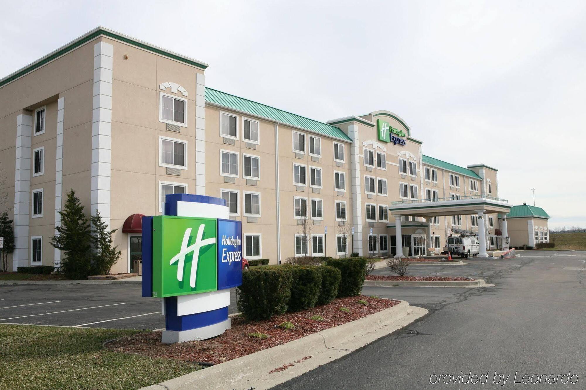 Holiday Inn Express Wixom By Ihg Exteriér fotografie